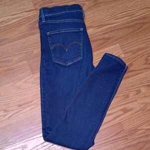 Levi's Classic Blue Women's Jeans